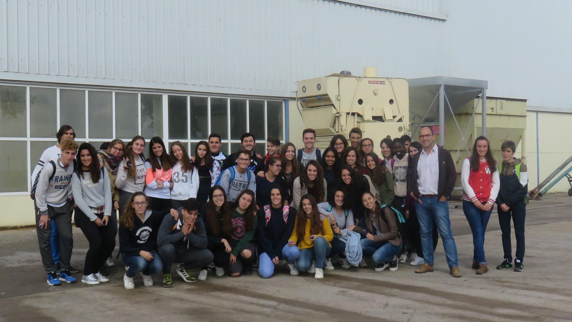 FOTO VISITA OCIPSA 4ESO B 2BCH B